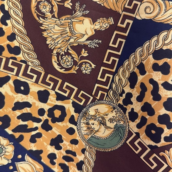 Vintage 80’s Baroque Animal Print Scarf Blouse Gold & Navy Opulent Abstract 14 - Picture 11 of 14